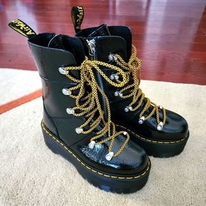 Dr Martens Ghilana Max